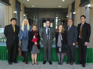 1:binary?id=a4Ty2onH_2Bxq2Phw5jcdtLiRpJPZS7oPGBLMc0DM2EN6LKgi23lS9wAn0MgBNaT8K:Group photo