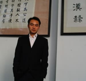 1:binary?id=vpk1BFD4D7xSBgcWc39O2Y6us_2FW73ci0djniBSYmNduMzwthB3AR0tq5vDa35HCC:澳大胡善兵獲詩詞大賽亞軍和詩組優異獎